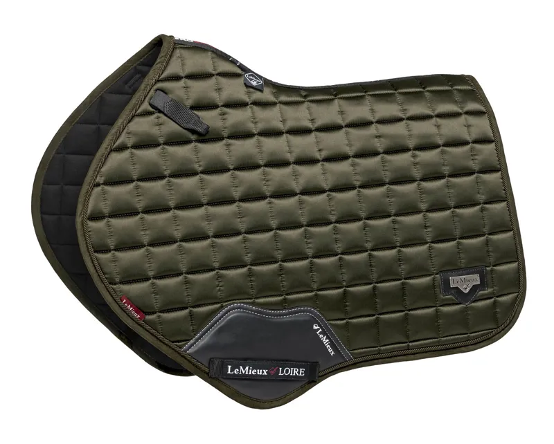 LeMieux Loire Classic Satin Close Contact Pad Large in Oak